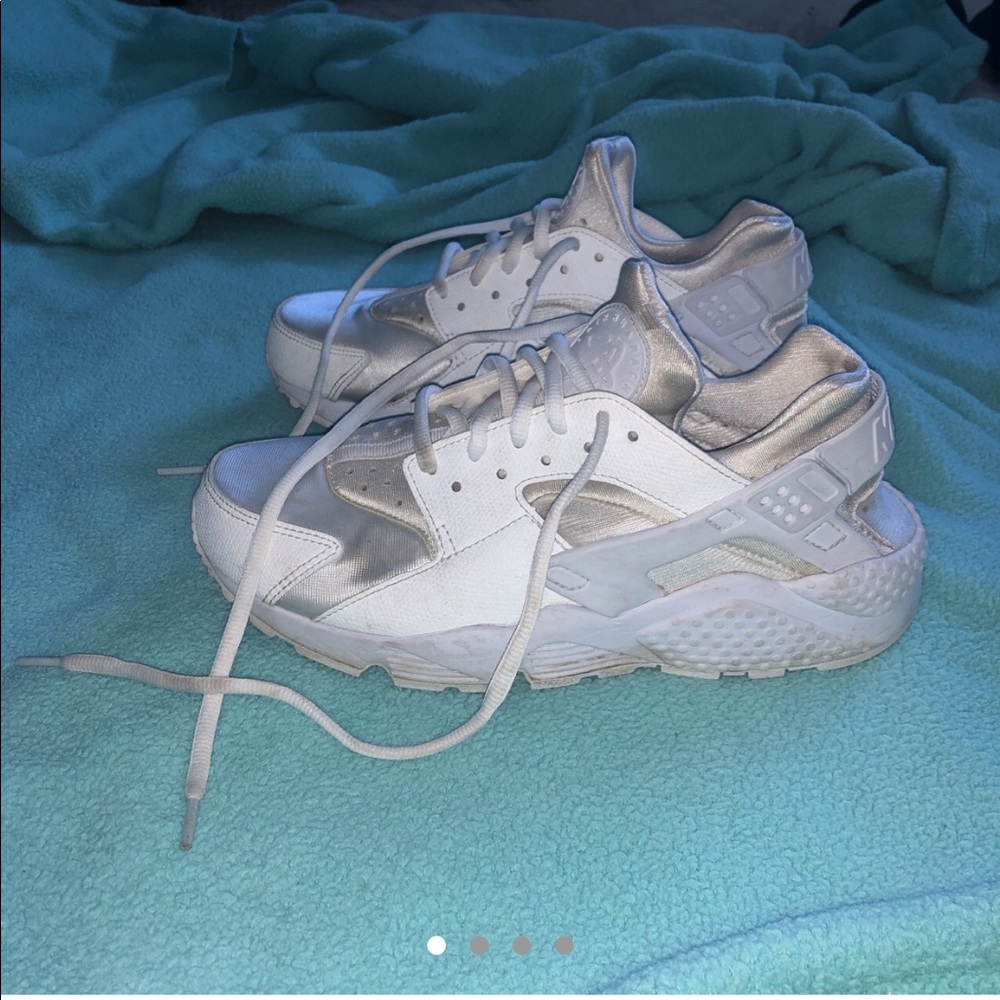 Nike White Huaraches